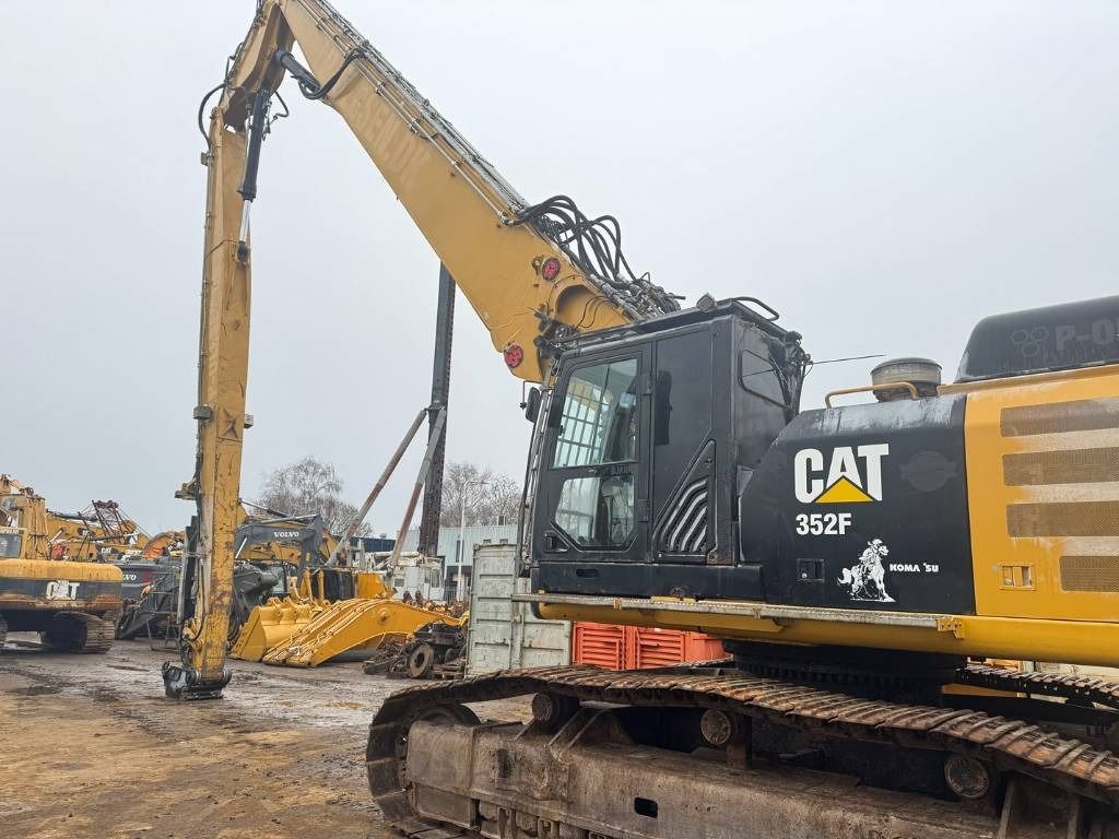 2015 Caterpillar 352F Demolition Excavator