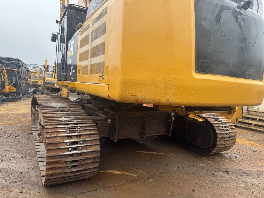 2015 Caterpillar 352F Demolition Excavator