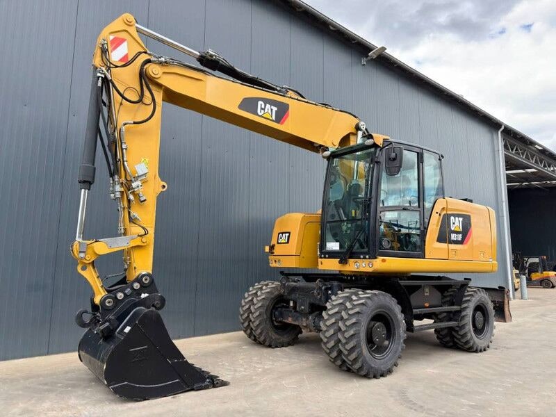2015 Caterpillar M318F Wheel Excavator