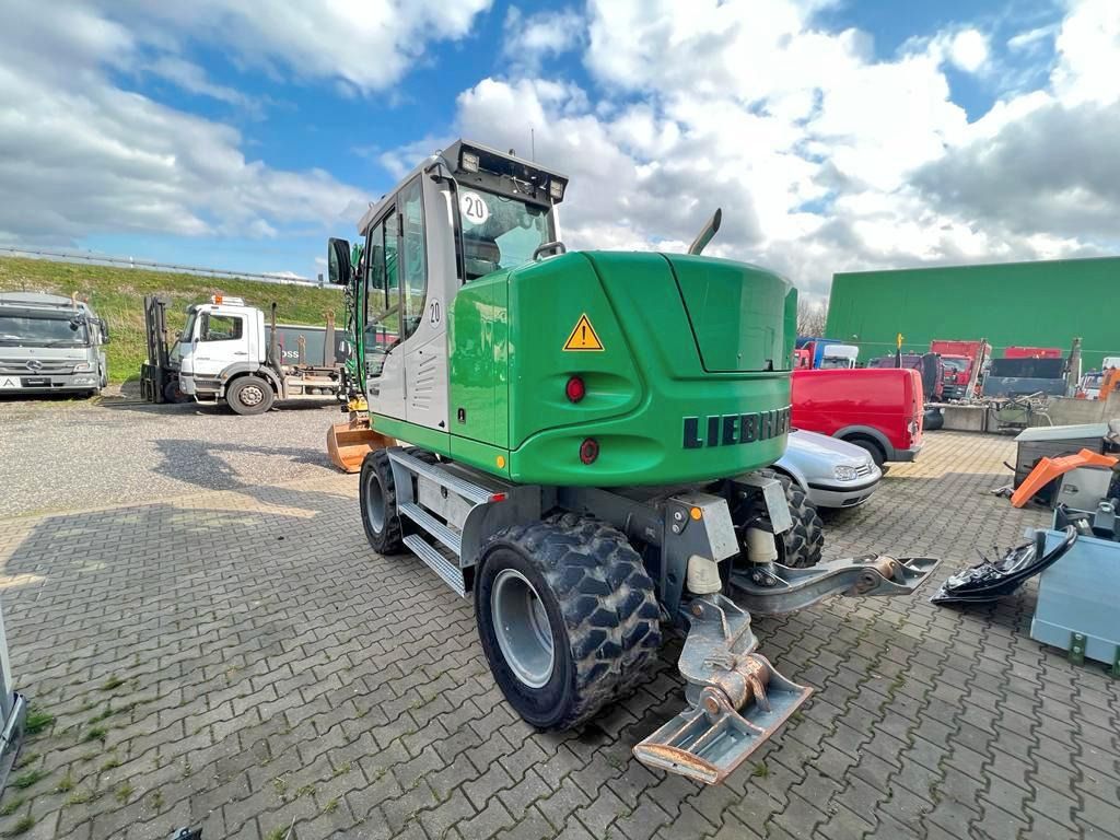 2015 Liebherr A 912 Wheel Excavator 2015 Liebherr A 912 Wheel Excavator
