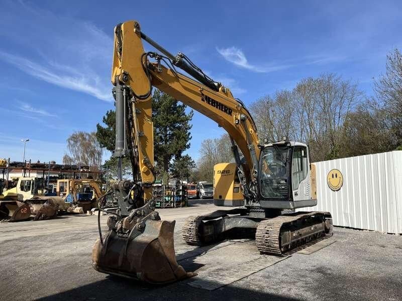 2015 Liebherr R926 Crawler Excavator