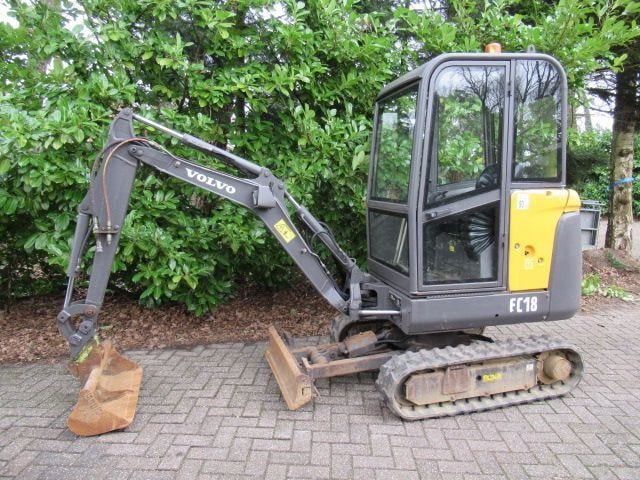 2015 Volvo EC18D Mini Excavator 2015 Volvo EC18D Mini Excavator