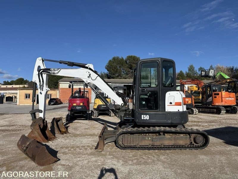 2016 Bobcat E50 Mini Excavator 2016 Bobcat E50 Mini Excavator
