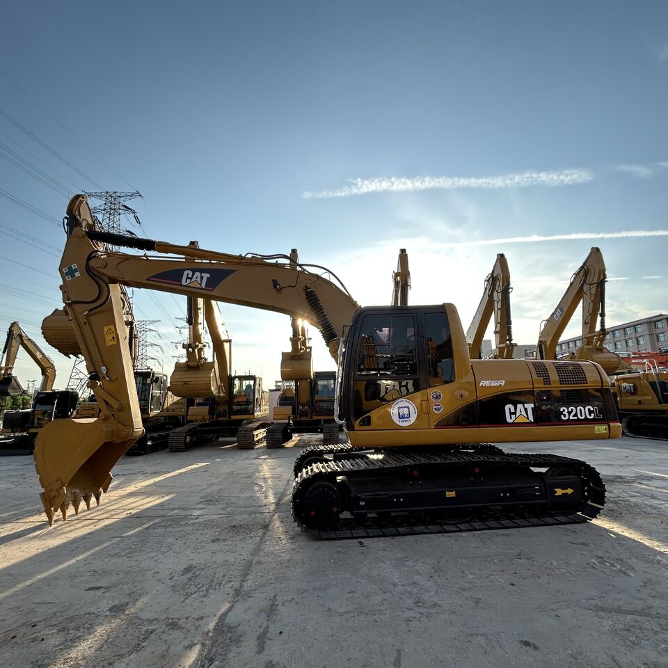 2016 Caterpillar 320CL 2016 Caterpillar 320CL