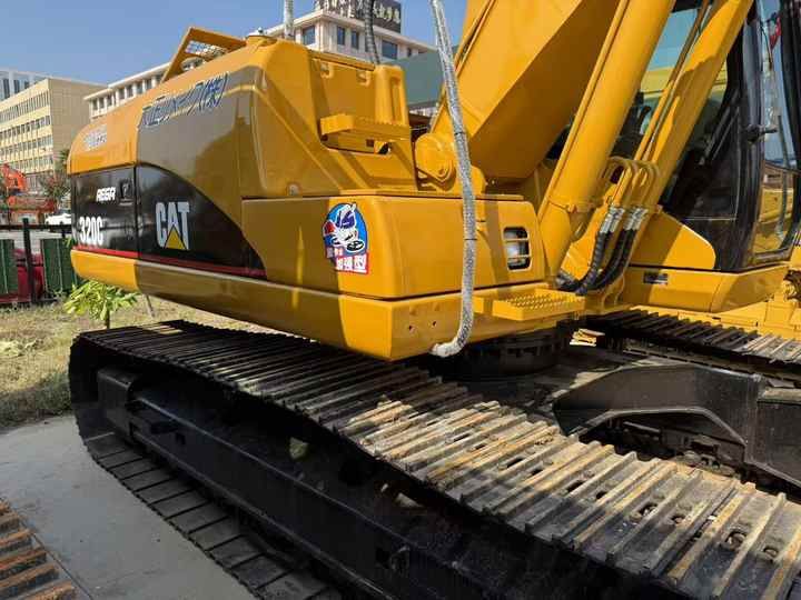 2016 Caterpillar 320CL Crawler Excavator