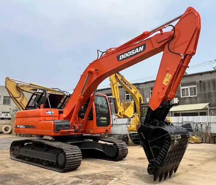 Koparka gąsienicowa Doosan DX225LC, 2016 Koparka gąsienicowa Doosan DX225LC, 2016