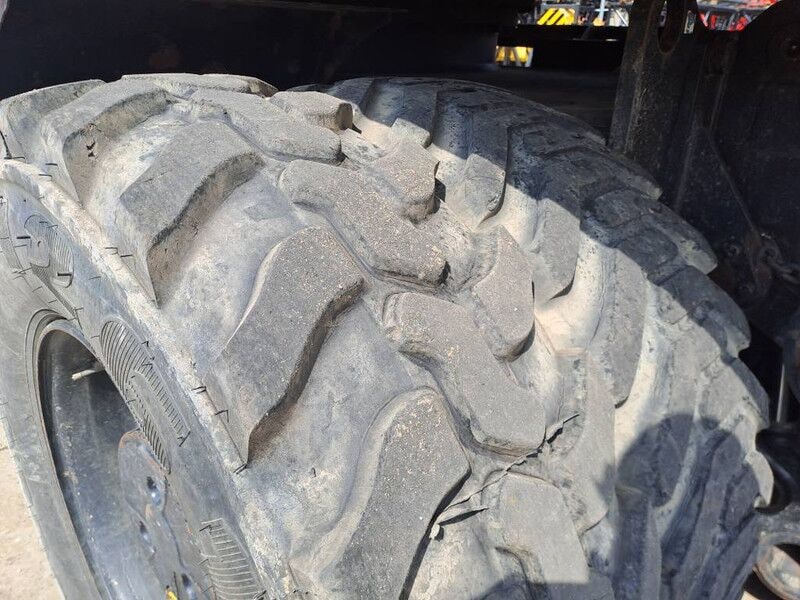 2016 Hitachi ZX170W-5B Wheel Excavator 2016 Hitachi ZX170W-5B Wheel Excavator