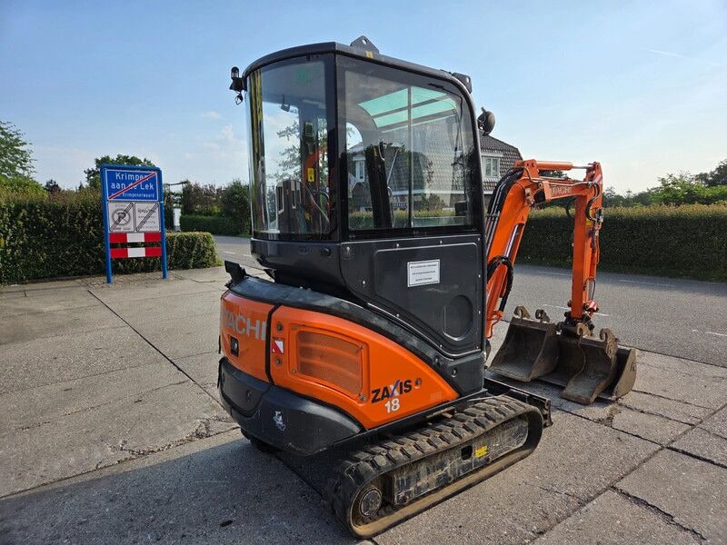2016 Hitachi ZX18-3 CLR Mini Excavator 2016 Hitachi ZX18-3 CLR Mini Excavator