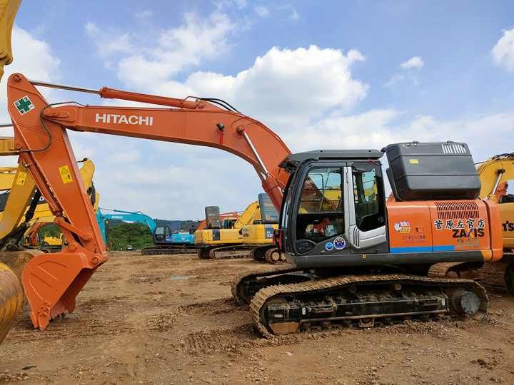 2016 Hitachi ZX240 Crawler Excavator