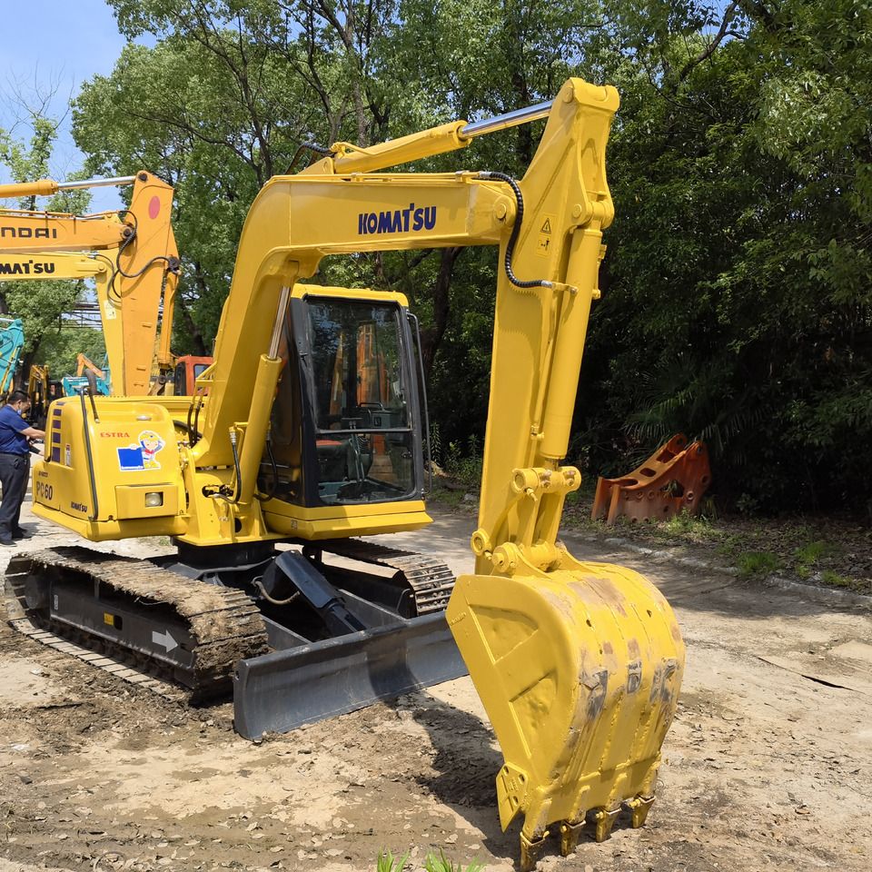 2016 Komatsu 60-7 Mini Excavator 2016 Komatsu 60-7 Mini Excavator