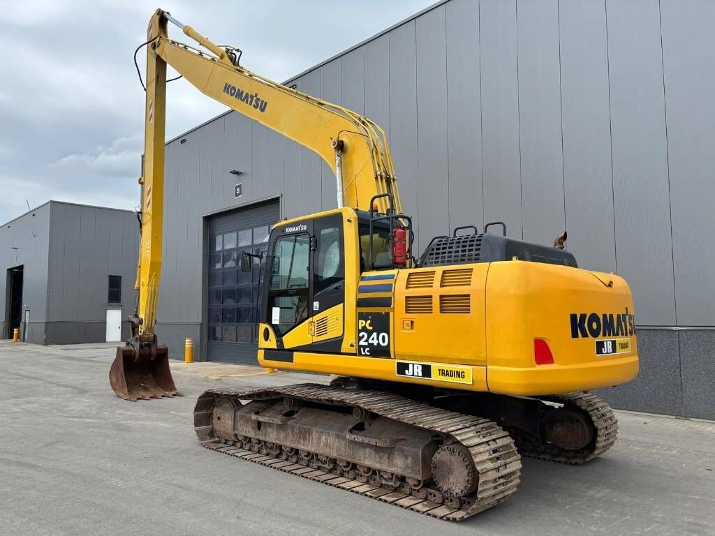 2016 Komatsu PC240LC Crawler Excavator 2016 Komatsu PC240LC Crawler Excavator