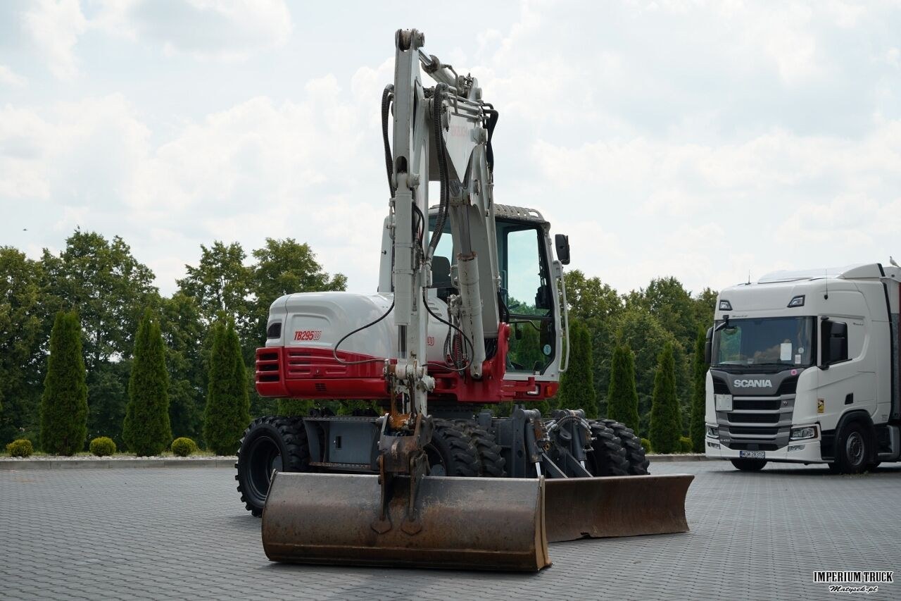 2016 Takeuchi TB 295W Wheel Excavator 2016 Takeuchi TB 295W Wheel Excavator