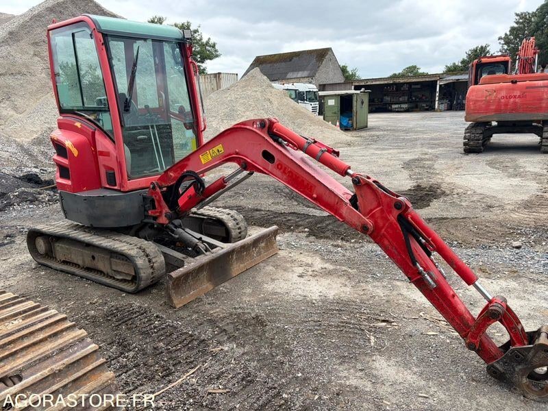 2016 Volvo ECR25D Mini Excavator 2016 Volvo ECR25D Mini Excavator