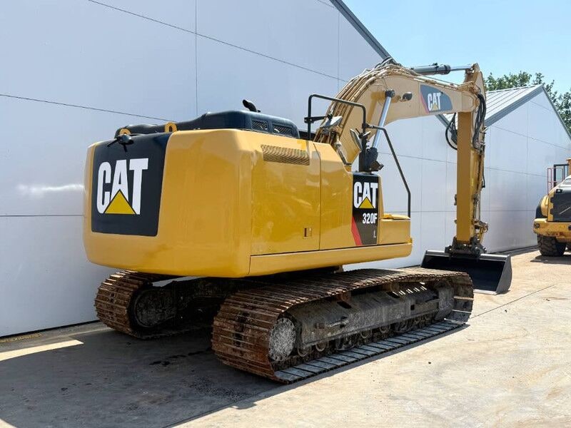 2017 Caterpillar 320FL Crawler Excavator 2017 Caterpillar 320FL Crawler Excavator
