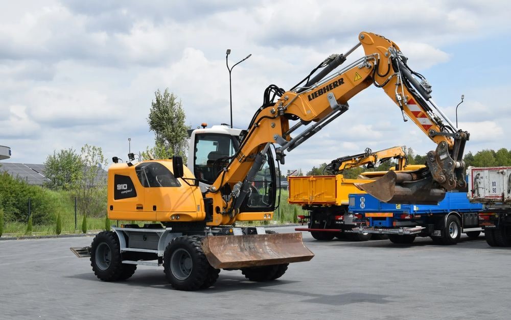 2017 Liebherr A 910 Wheel Excavator 2017 Liebherr A 910 Wheel Excavator