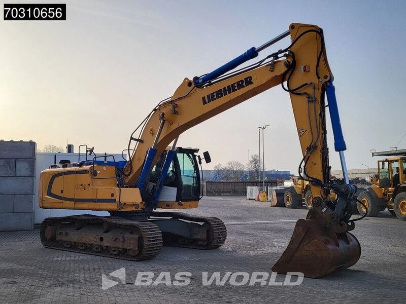2017 Liebherr R 936 LC Crawler Excavator 2017 Liebherr R 936 LC Crawler Excavator