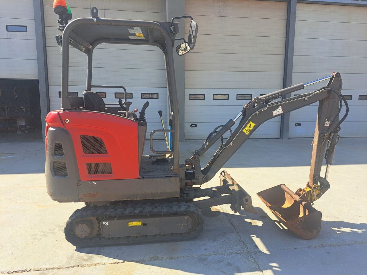 2017 Volvo EC18D Mini Excavator 2017 Volvo EC18D Mini Excavator