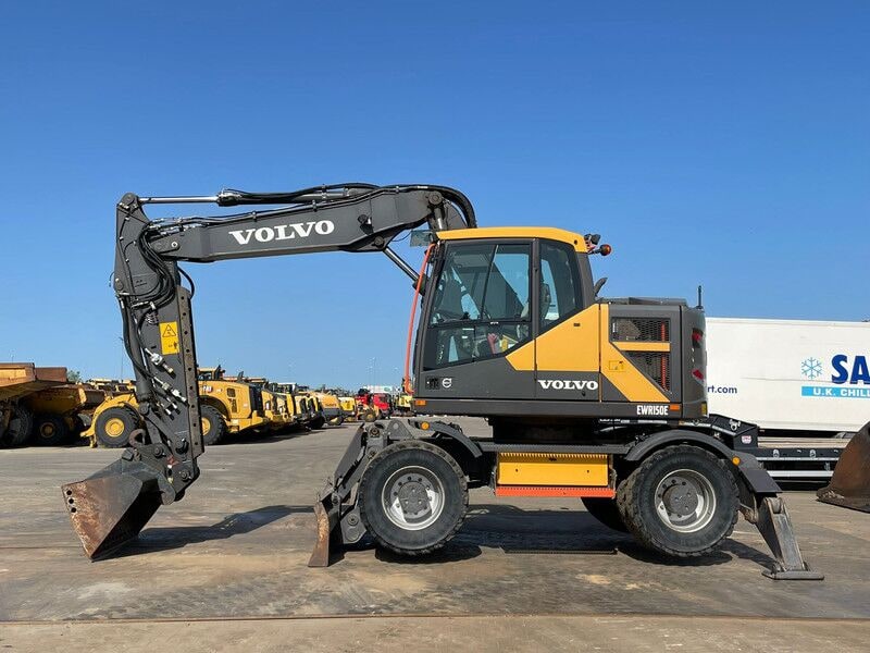 2017 Volvo EWR150E Wheel Excavator