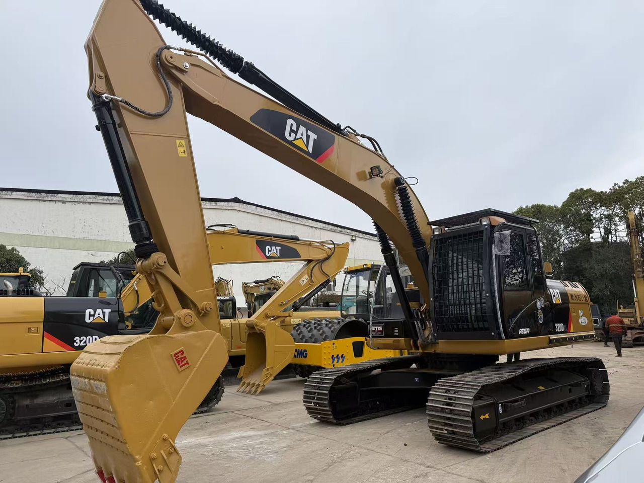 2018 Caterpillar 320D2L Crawler Excavator