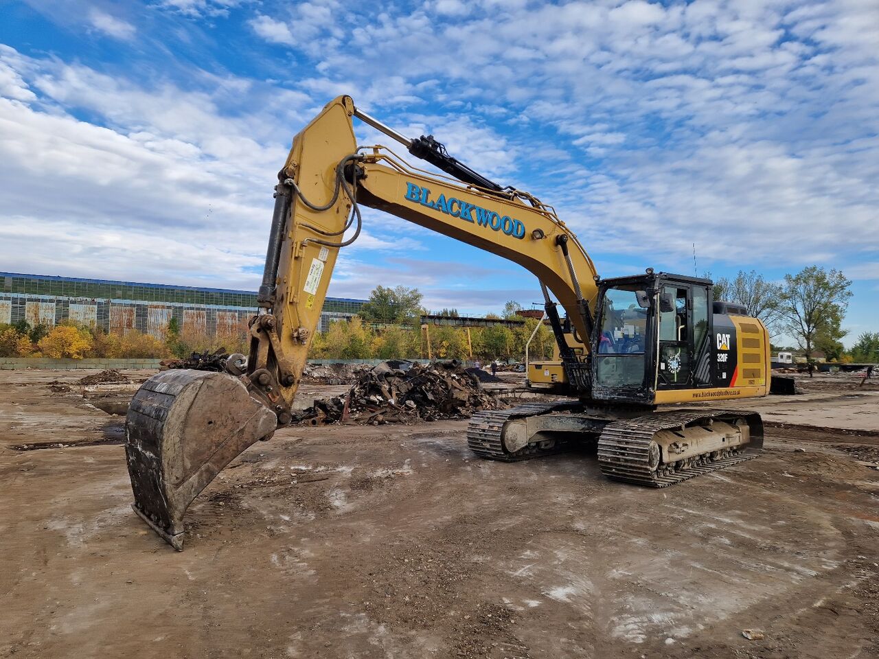 2018 Caterpillar 320FL Crawler Excavator 2018 Caterpillar 320FL Crawler Excavator