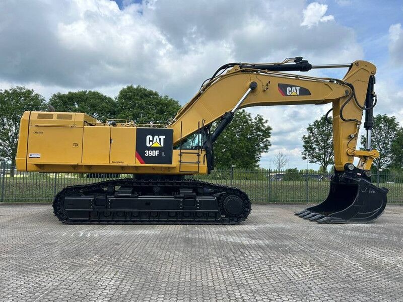 2018 Caterpillar 390FL Crawler Excavator 2018 Caterpillar 390FL Crawler Excavator