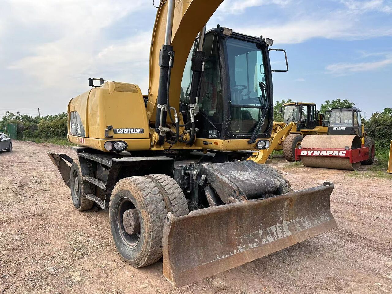 2018 Caterpillar M 320 D Wheel Excavator