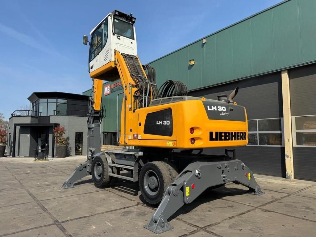 2018 Liebherr LH30 M Material Handler 2018 Liebherr LH30 M Material Handler
