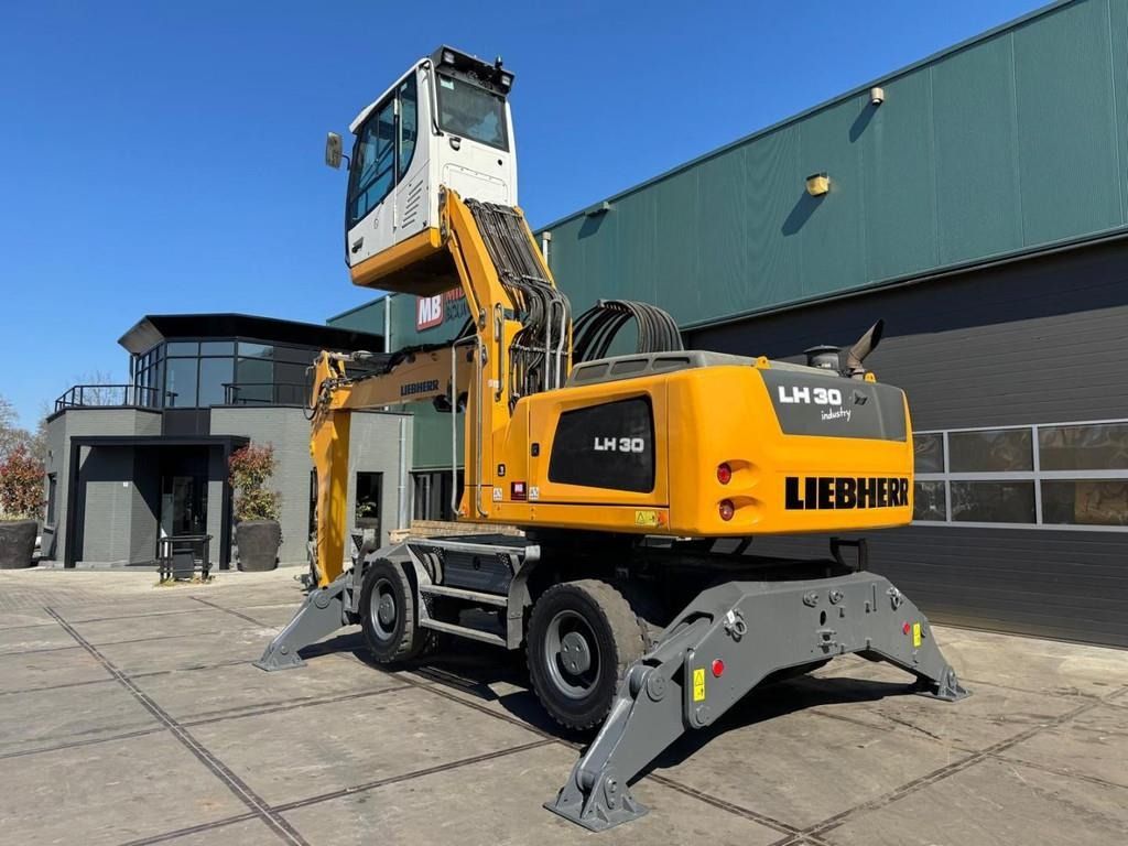 2018 Liebherr LH30 M Material Handler 2018 Liebherr LH30 M Material Handler