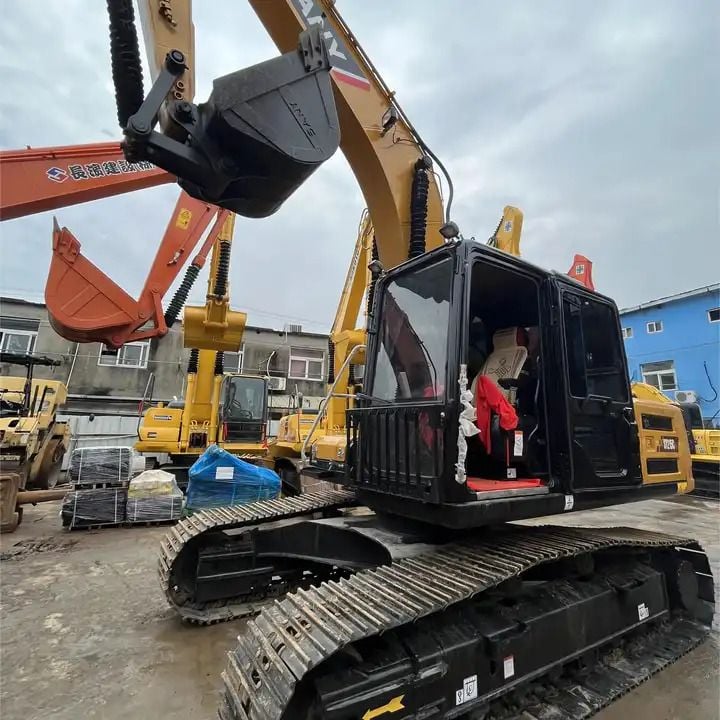 2018 Sany 215CPRO crawler excavator, front three-quarter view