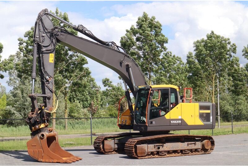 2018 Volvo EC220EL Crawler Excavator 2018 Volvo EC220EL Crawler Excavator