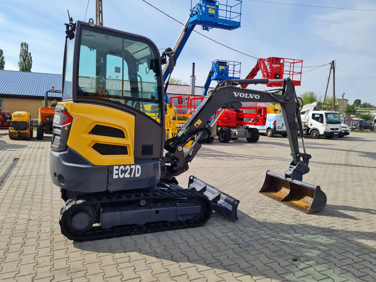 2018 Volvo EC27D Mini Excavator