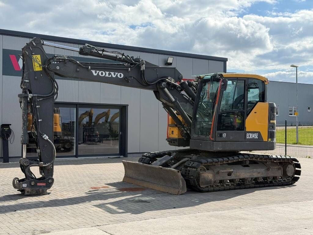2018 Volvo ECR145EL Crawler Excavator