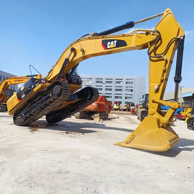 2019 Caterpillar 330D crawler excavator, side view 2019 Caterpillar 330D crawler excavator, side view