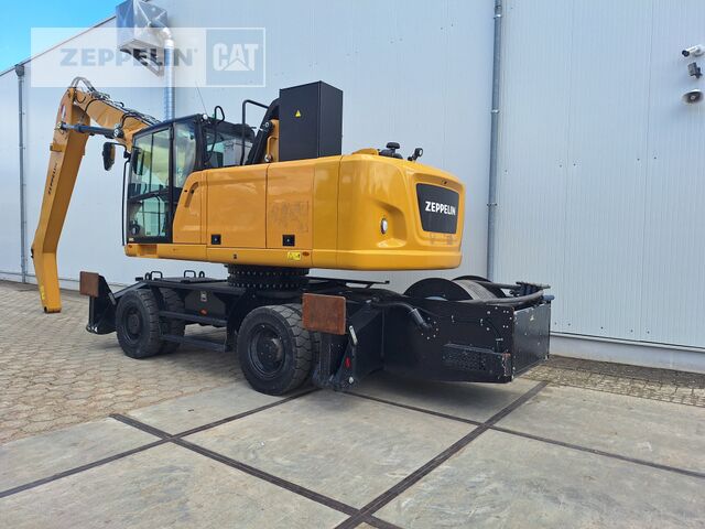 2019 Caterpillar MH24 Material Handler