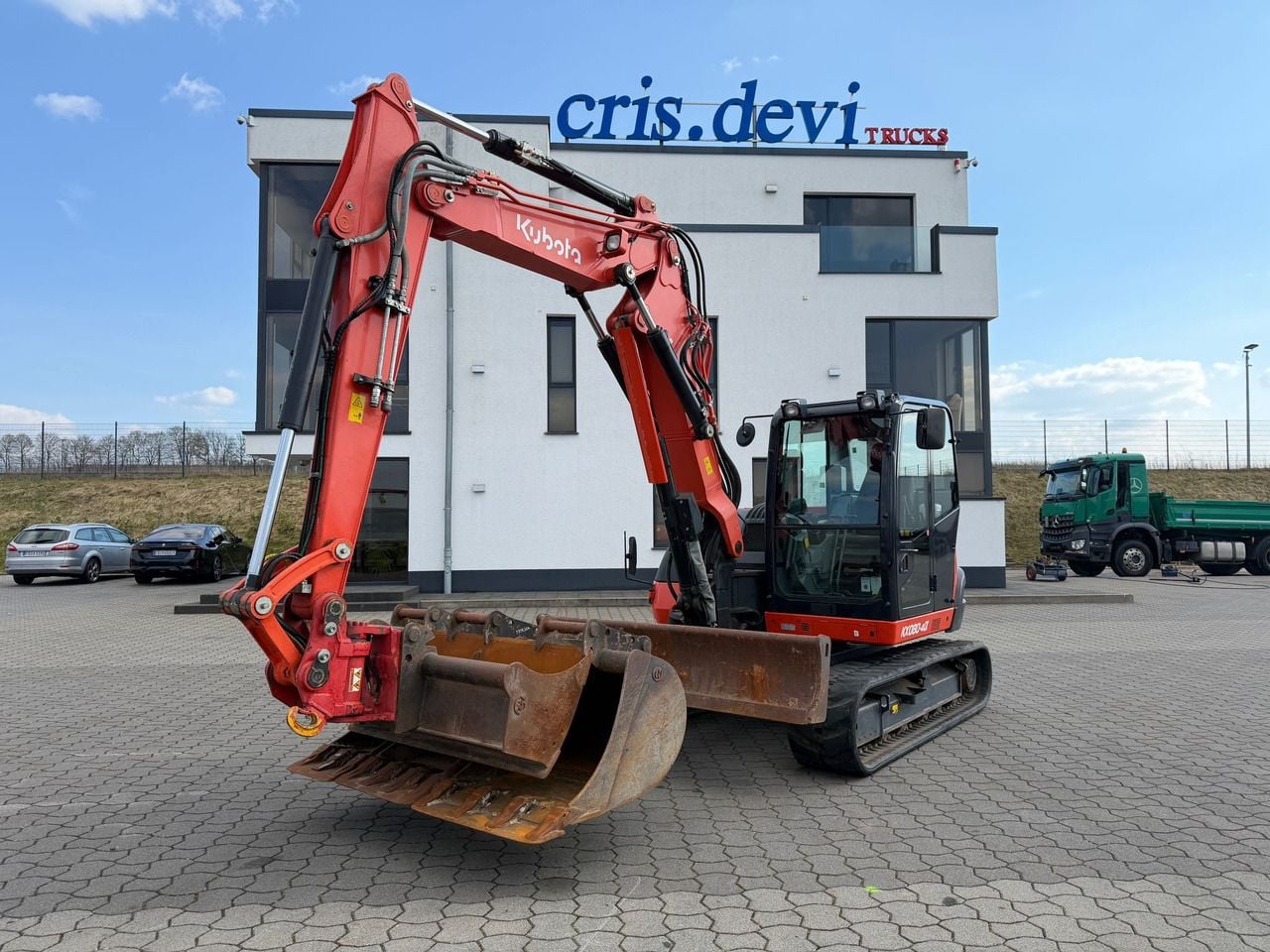 2019 Kubota KX080-4 mini excavator, side profile view 2019 Kubota KX080-4 mini excavator, side profile view