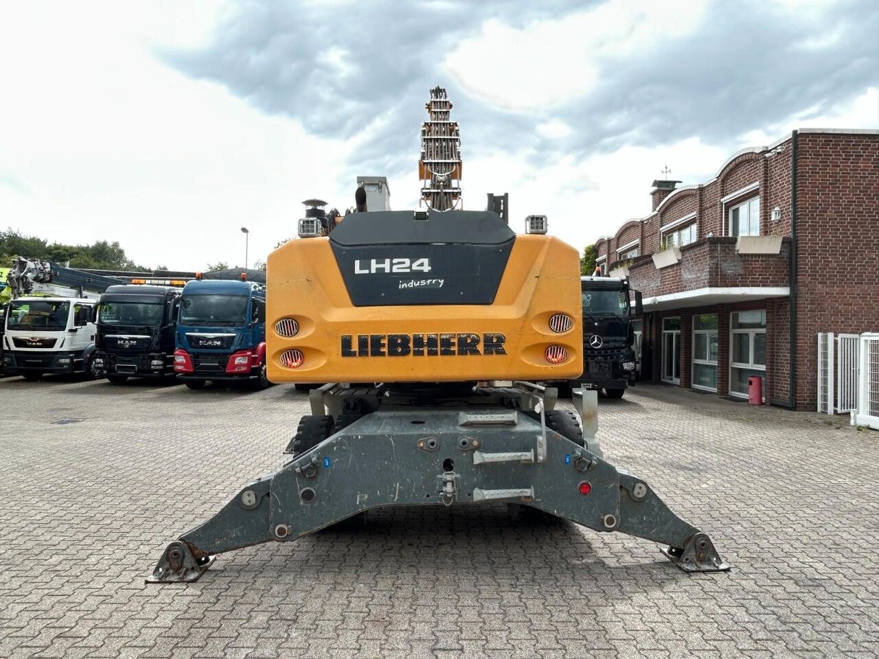 2019 Liebherr LH24 M Material Handler 2019 Liebherr LH24 M Material Handler
