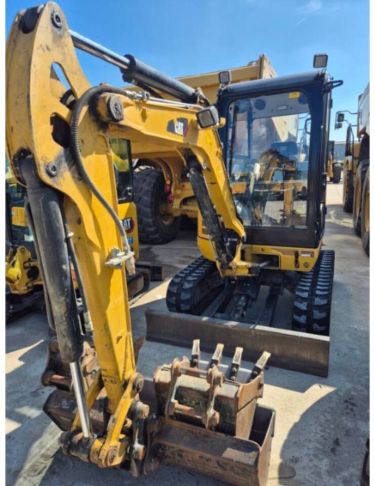 2020 Caterpillar 302.7DCR Mini Excavator 2020 Caterpillar 302.7DCR Mini Excavator