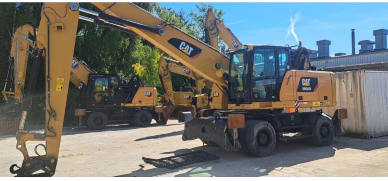 2020 Caterpillar MH3024-06 Wheel Excavator