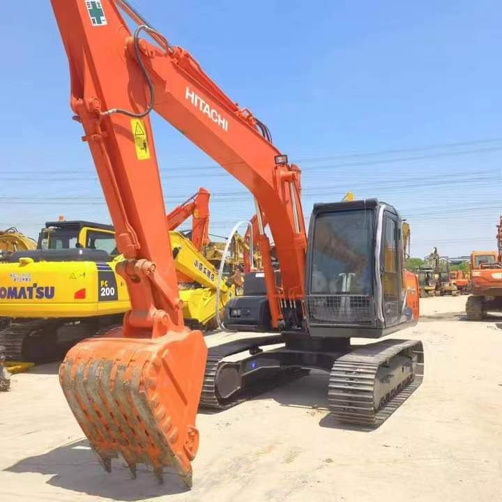 2020 Hitachi ZX120 crawler excavator, front three-quarter view