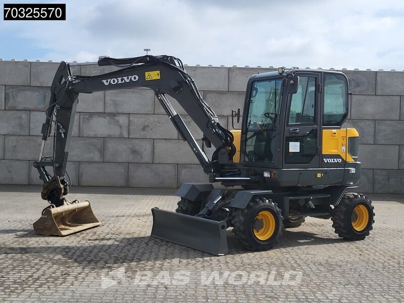 2020 Volvo EW60E Wheel Excavator