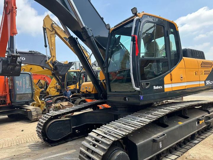 2021 Hyundai 305LC-9T Crawler Excavator