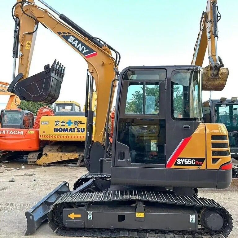 2021 Sany SY55C Pro crawler excavator side view 2021 Sany SY55C Pro crawler excavator side view
