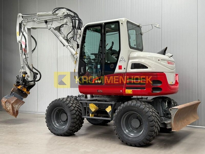 2021 Takeuchi TB 295W Wheel Excavator