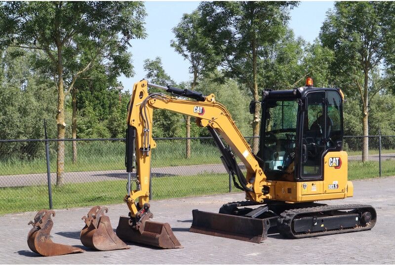 2022 Caterpillar 303.5 Mini Excavator 2022 Caterpillar 303.5 Mini Excavator