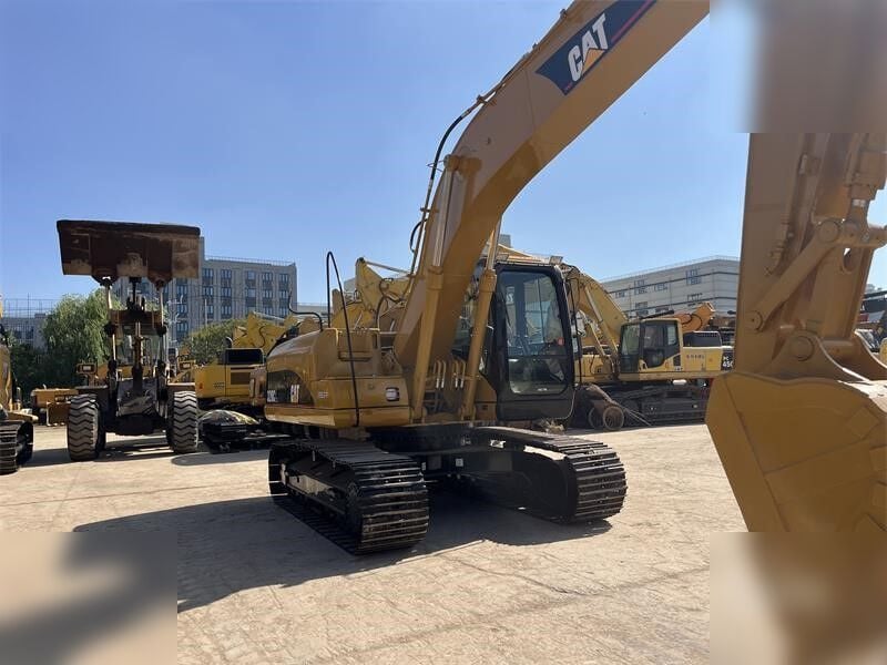 2022 Caterpillar 320CL Crawler Excavator 2022 Caterpillar 320CL Crawler Excavator
