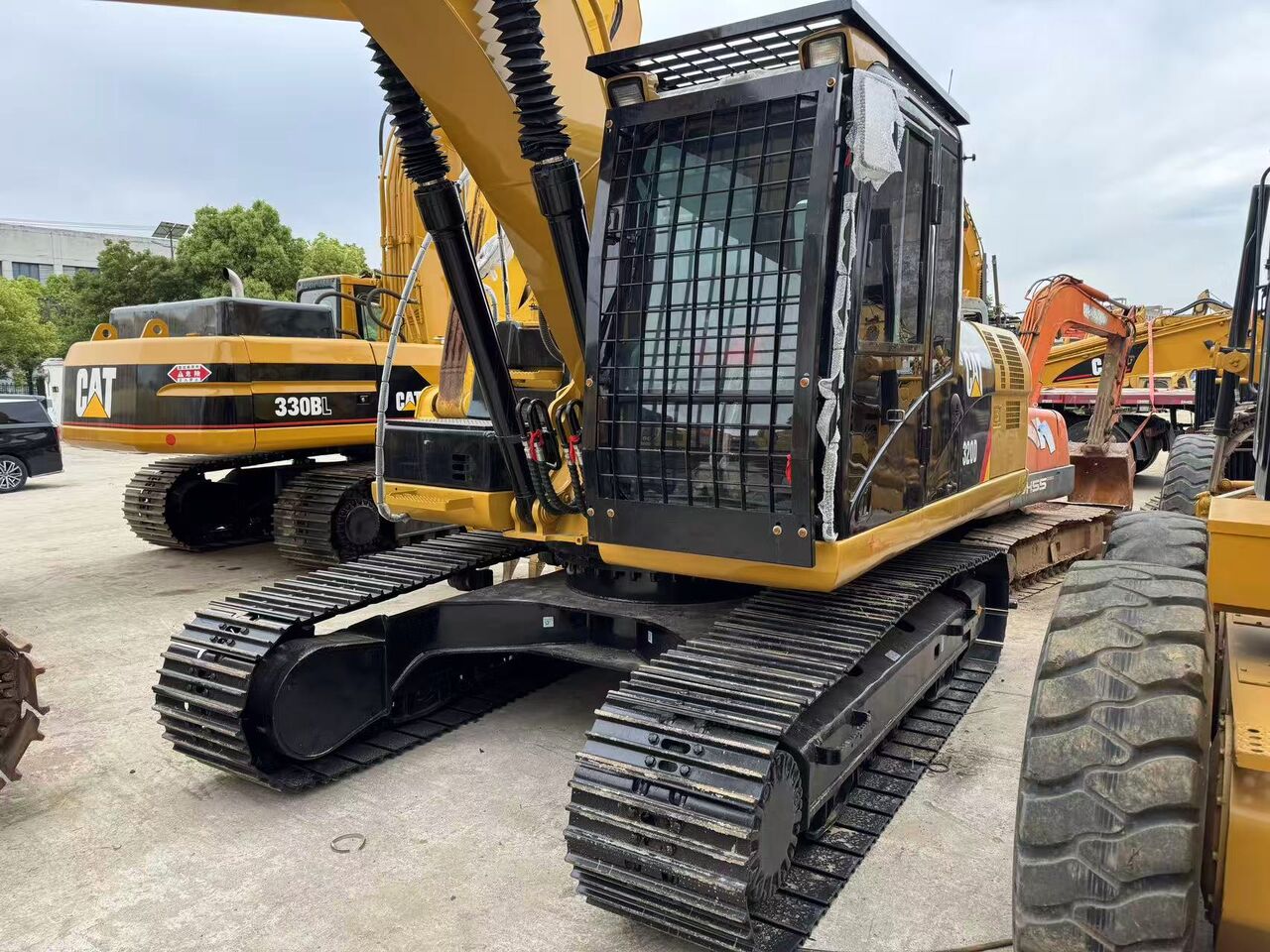 2022 Caterpillar 320D Crawler Excavator