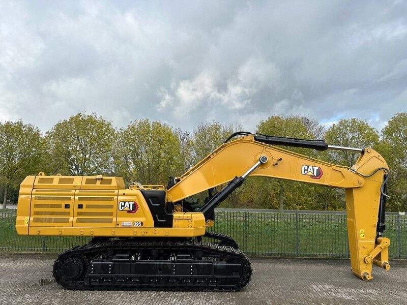 2022 Caterpillar 395 Crawler Excavator 2022 Caterpillar 395 Crawler Excavator