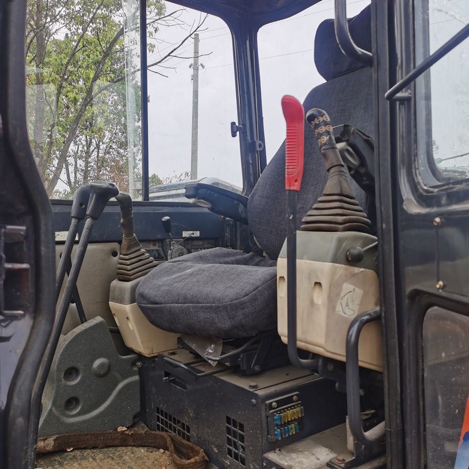 2022 Doosan DH55 Mini Excavator interior view 2022 Doosan DH55 Mini Excavator interior view