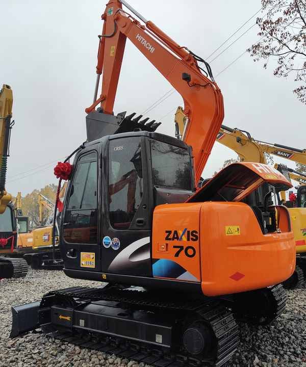 2022 Hitachi 70 Crawler Excavator 2022 Hitachi 70 Crawler Excavator