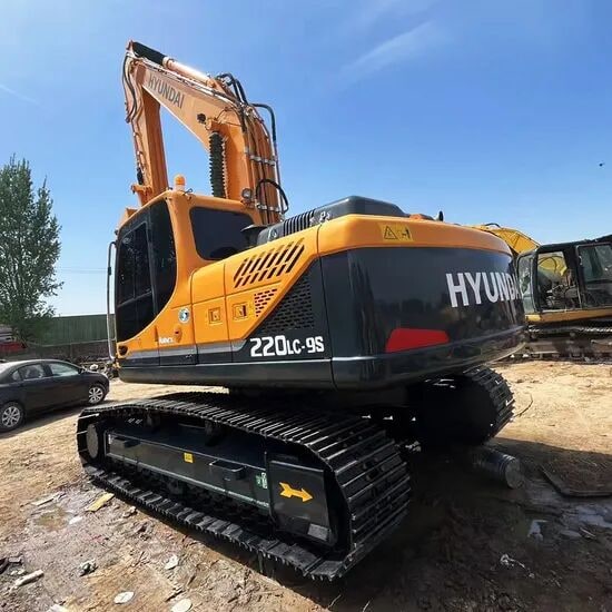 2022 Hyundai 220LC-9S Crawler Excavator